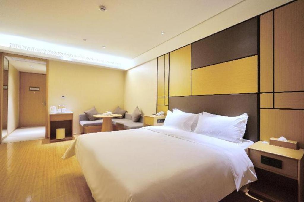 Ji Hotel Shanghai Hongqiao Yan'An XI Road Exterior foto